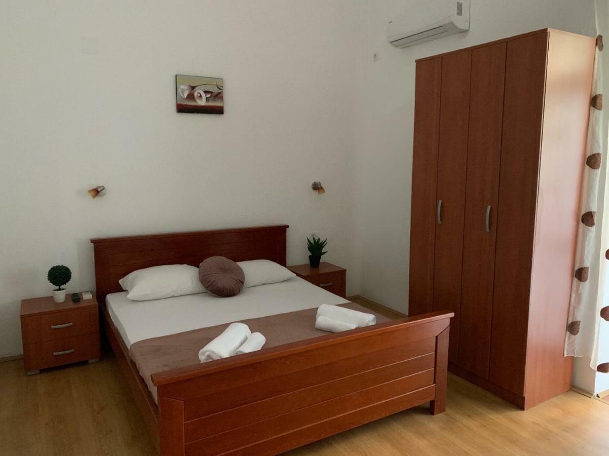 Orlovic Gasthof Budva